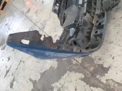Pezzo di ricambio per auto di seconda mano paraurti anteriore per renault clio ii fase i (b/cbo) 1.2 16v alize 75 cv / 55 kw riferimenti oem iam 7701473708  
