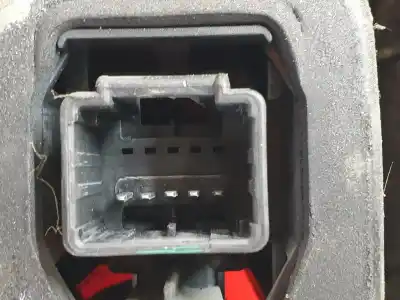 Автозапчастина б/у правий ліхтар для renault kangoo (f/kc0) authentique посилання на oem iam 8200419949  