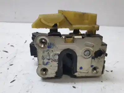 Second-hand car spare part left front door lock for dacia dokker essential oem iam references 805030711r  