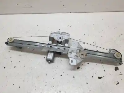 Recambio de automóvil de segunda mano de ELEVALUNAS DELANTERO DERECHO para DACIA DOKKER  referencias OEM IAM 807209071R  