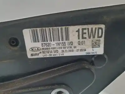 Peça sobressalente para automóvel em segunda mão espelho retrovisor direito por kia cee´d emotion referências oem iam 876201h155  