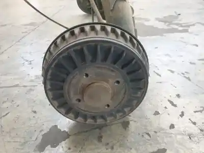 Recambio de automóvil de segunda mano de puente trasero para dacia dokker essential referencias oem iam 555114672r  