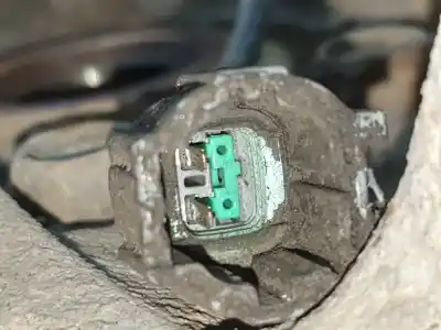 Автозапчасти б/у передняя левая кулачка за nissan navara pick-up (d40m) doble cab se 4x4 ссылки oem iam 40015eb000  