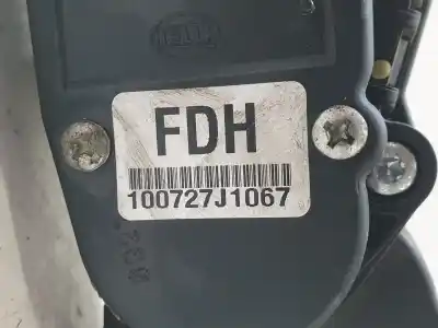 Peça sobressalente para automóvel em segunda mão pedal acelerador por kia cee´d emotion referências oem iam 327002r300  