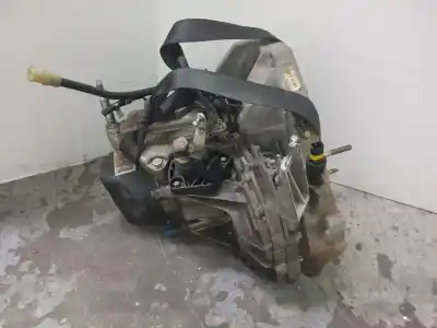 Автозапчастина б/у коробка передач для renault clio ii fase ii (b/cb0) campus посилання на oem iam jh3145  