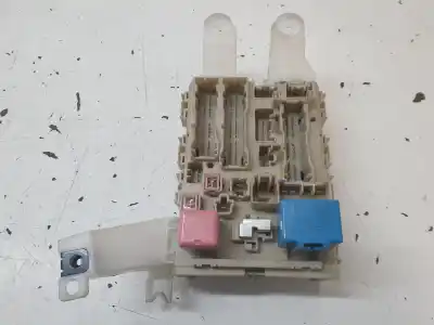 Peça sobressalente para automóvel em segunda mão  por TOYOTA AURIS  Referências OEM IAM 8273002J70A  