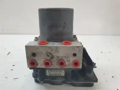 Peça sobressalente para automóvel em segunda mão abs por toyota auris active referências oem iam 0265251199  