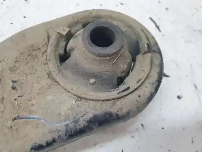 Peça sobressalente para automóvel em segunda mão braço de suspensão superior dianteiro direito por toyota auris active referências oem iam 4806802130  