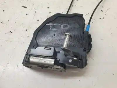 Peça sobressalente para automóvel em segunda mão fechadura da porta traseira direita por toyota auris active referências oem iam 6905002180