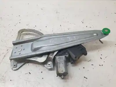 Peça sobressalente para automóvel em segunda mão elevador de vidros traseiro direito por toyota auris active referências oem iam 8570102010