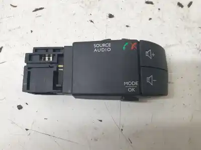 Gebrauchtes Autoersatzteil Multifunktionssteuerung zum RENAULT TWINGO III Zen OEM-IAM-Referenzen   