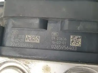 Peça sobressalente para automóvel em segunda mão abs por renault twingo iii zen referências oem iam 476604794r  