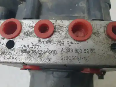 Peça sobressalente para automóvel em segunda mão abs por renault twingo iii zen referências oem iam 476604794r  