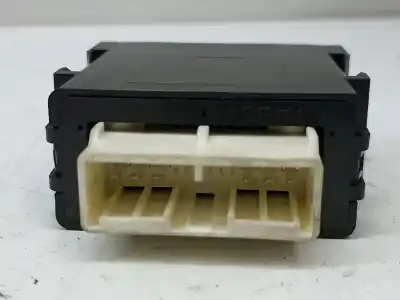 Peça sobressalente para automóvel em segunda mão módulo eletrônico por toyota auris (_e18_) 1.8 hybrid (zwe186_) referências oem iam 8594002060  