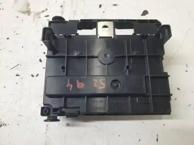 Second-hand car spare part fuse box unit for peugeot 308 i (4a_, 4c_) 1.6 16v oem iam references 9664706280  