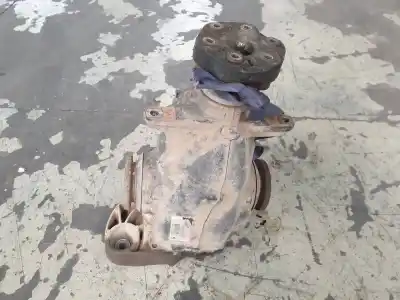 Second-hand car spare part rear differential for bmw 1 coupé (e82) 120 d oem iam references 7598855