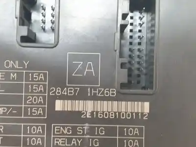 Pezzo di ricambio per auto di seconda mano scatola relè/fusibili per nissan note (e12) 1.5 dci riferimenti oem iam 284b71hz6b  