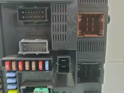 Second-hand car spare part fuse box unit for citroen c4 cactus feel edition oem iam references 9807532080  