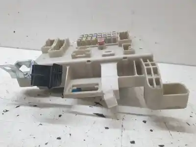 Автозапчасти б/у блок реле/предохранителей за toyota land cruiser (j12) 3.0 d-4d gx ссылки oem iam 8273060110  