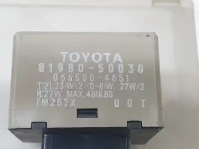 Автозапчасти б/у блок реле/предохранителей за toyota land cruiser (j12) 3.0 d-4d gx ссылки oem iam 8273060110  