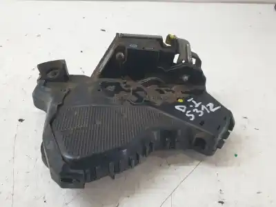 Автозапчастина б/у замок передніх дверей лівий для toyota land cruiser (j12) 3.0 d-4d gx посилання на oem iam 6904033231  