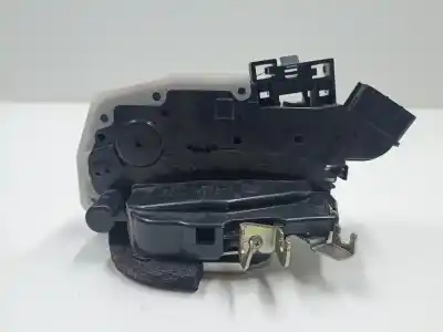 Peça sobressalente para automóvel em segunda mão fechadura da porta dianteira direita por nissan leaf 2.zero referências oem iam t8011510  