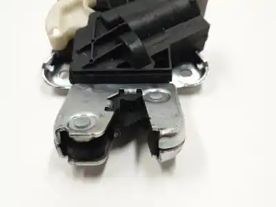 Second-hand car spare part trunk lock for audi a8 (4e2) 3.0 v6 24v tdi oem iam references 4f5827505d  