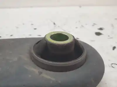 Peça sobressalente para automóvel em segunda mão braço de suspensão inferior dianteiro direito por peugeot 208 active referências oem iam 9670771480  