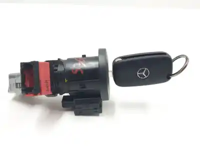 Peça sobressalente para automóvel em segunda mão COMUTADOR DE IGNIÇÃO por MERCEDES-BENZ CITAN FURGONETA/MONOVOLUMEN (W415) 109 CDI (415.601 415.603 415.605) Referências OEM IAM 8200405701  
