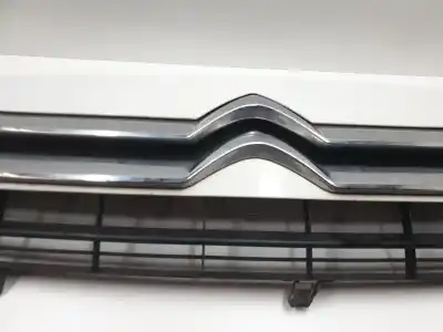 Автозапчастина б/у передня решіта для citroen jumpy furgón 2.0 hdi 125 посилання на oem iam 1608225180  1608229380