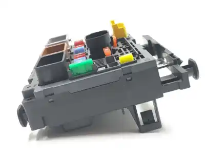 Second-hand car spare part fuse box unit for citroen jumpy furgón 2.0 hdi 125 oem iam references 9807028680  9807028680