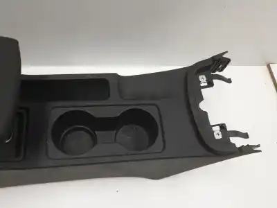 Автозапчасти б/у центральный подлокотник за seat leon (5f1) 1.6 tdi ссылки oem iam 5f0864981a  5f0858329a