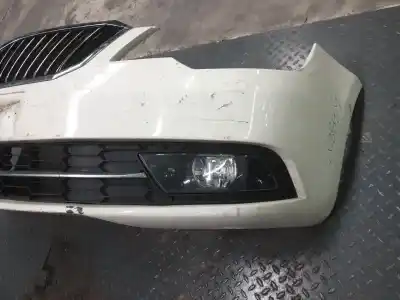 Second-hand car spare part front bumper for skoda superb ii ranchera familiar (3t5) 2.0 tdi 16v 4x4 oem iam references 3t0807221k  3t0807221k