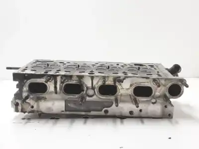 Second-hand car spare part cylinder head for seat leon (5f1) 1.6 tdi oem iam references 04l103373  04l103373