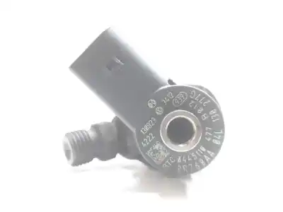 Second-hand car spare part injector for seat leon (5f1) 1.6 tdi oem iam references 04l130277g  
