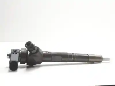 Second-hand car spare part injector for seat leon (5f1) 1.6 tdi oem iam references 04l130277g  