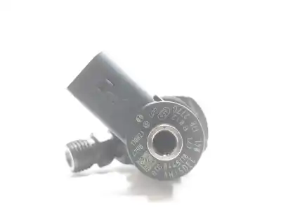 Second-hand car spare part injector for seat leon (5f1) 1.6 tdi oem iam references 04l130277g  