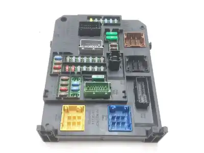 Pièce détachée automobile d'occasion BOÎTES À FUSIBLES pour CITROEN C4 II (NC_)  Références OEM IAM 9806687980  A2C38848700