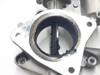 Recambio de automóvil de segunda mano de caja mariposa para opel astra j (p10) 2.0 cdti (68) referencias oem iam 55564164  