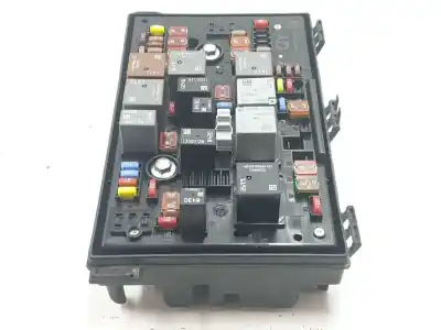İkinci el araba yedek parçası röle/sigorta kutusu için opel astra j (p10) 2.0 cdti (68) oem iam referansları 13313208