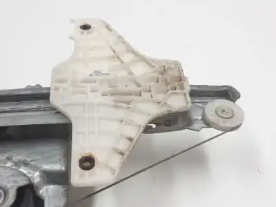 Pièce détachée automobile d'occasion léve glace arrière gauche pour citroen c4 picasso i monospace (ud_) 1.6 hdi références oem iam 9682632180  