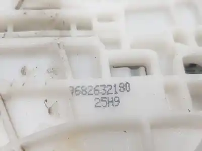 Pièce détachée automobile d'occasion léve glace arrière gauche pour citroen c4 picasso i monospace (ud_) 1.6 hdi références oem iam 9682632180  