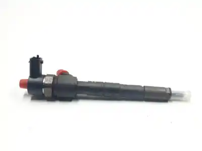 Second-hand car spare part INJECTOR for OPEL ASTRA J (P10) 2.0 CDTI (68) OEM IAM references 0445110327  
