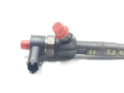 Pezzo di ricambio per auto di seconda mano iniettore per opel astra j (p10) 2.0 cdti (68) riferimenti oem iam 0445110327  