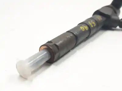 Pezzo di ricambio per auto di seconda mano iniettore per opel astra j (p10) 2.0 cdti (68) riferimenti oem iam 0445110327  
