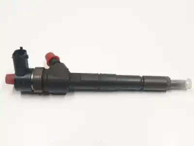 Second-hand car spare part INJECTOR for OPEL ASTRA J (P10) 2.0 CDTI (68) OEM IAM references 0445110327  