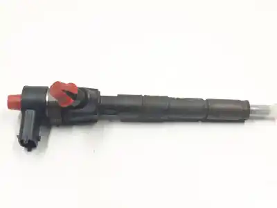 Second-hand car spare part INJECTOR for OPEL ASTRA J (P10) 2.0 CDTI (68) OEM IAM references 0445110327  