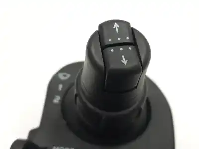 Автозапчастина б/у многофункційне управління для renault kangoo emotion посилання на oem iam 28474729  