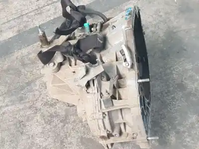 Second-hand car spare part gearbox for dacia duster (hs_) 1.5 dci oem iam references tl8005  