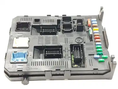 Second-hand car spare part fuse box unit for citroen c4 coupé (la_) 1.4 16v oem iam references 9661940480  